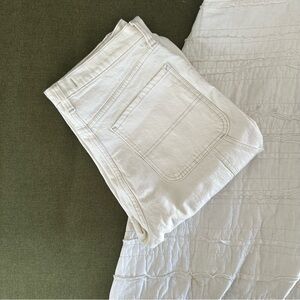 Abercrombie 90’s Straight Ultra High Rise